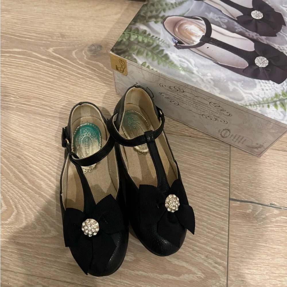 Girls shoes - Picture 2 of 7